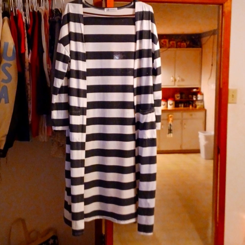 Light weight cardigan made by cupshe